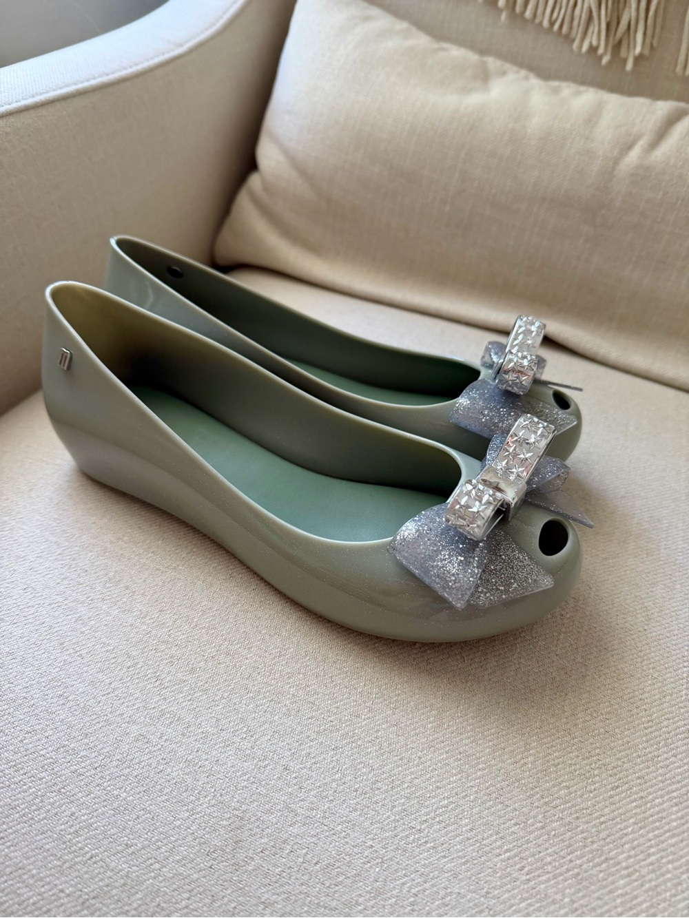Melissa Bow Jelly flats size 8